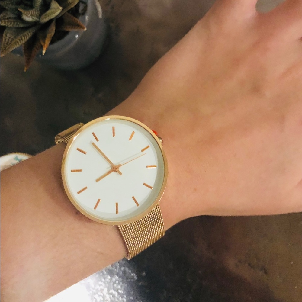 Gold urban outfitters watch